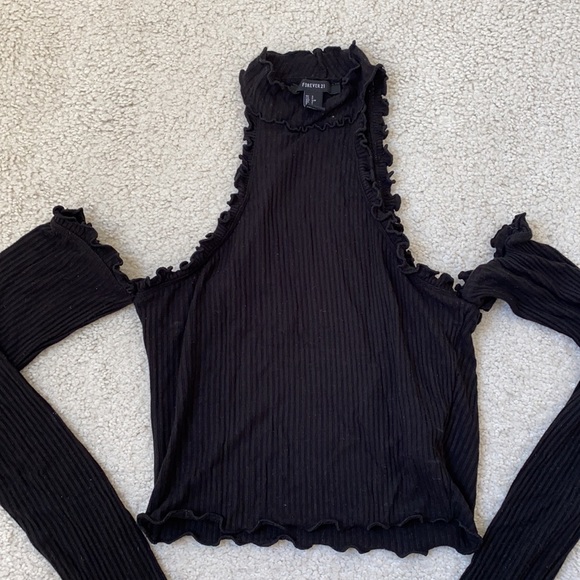 Forever 21 halter black top with sleeves - Picture 3 of 3